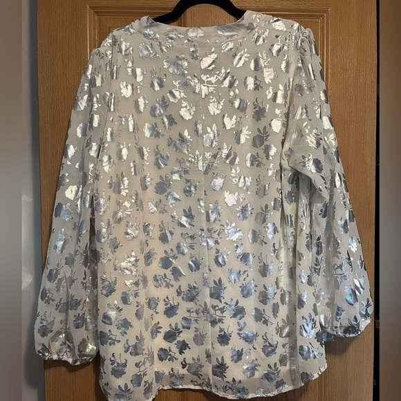 Lane Bryant White Chiffon Silver Floral Tunic Blouse - Picture 11 of 11